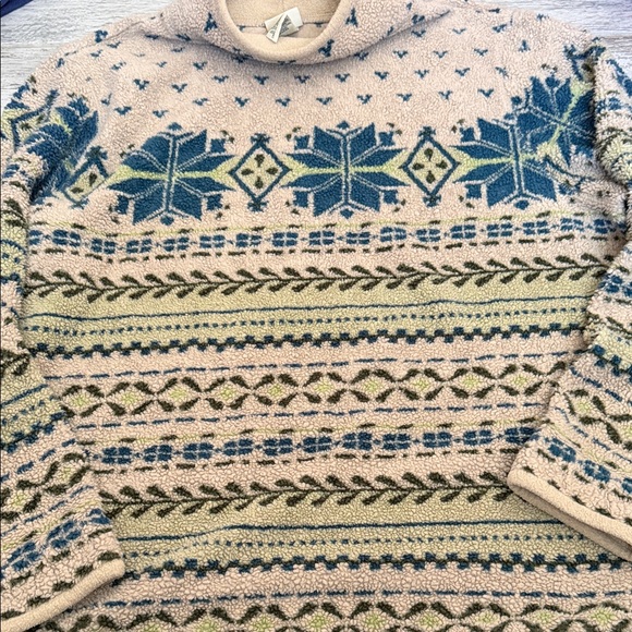 L.L. Bean Tops - LL Bean Women’s Winter Patterned Sweater Warm - Blue and Green Large